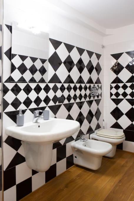 Comfortable Flat In Porta Romana ミラノ エクステリア 写真