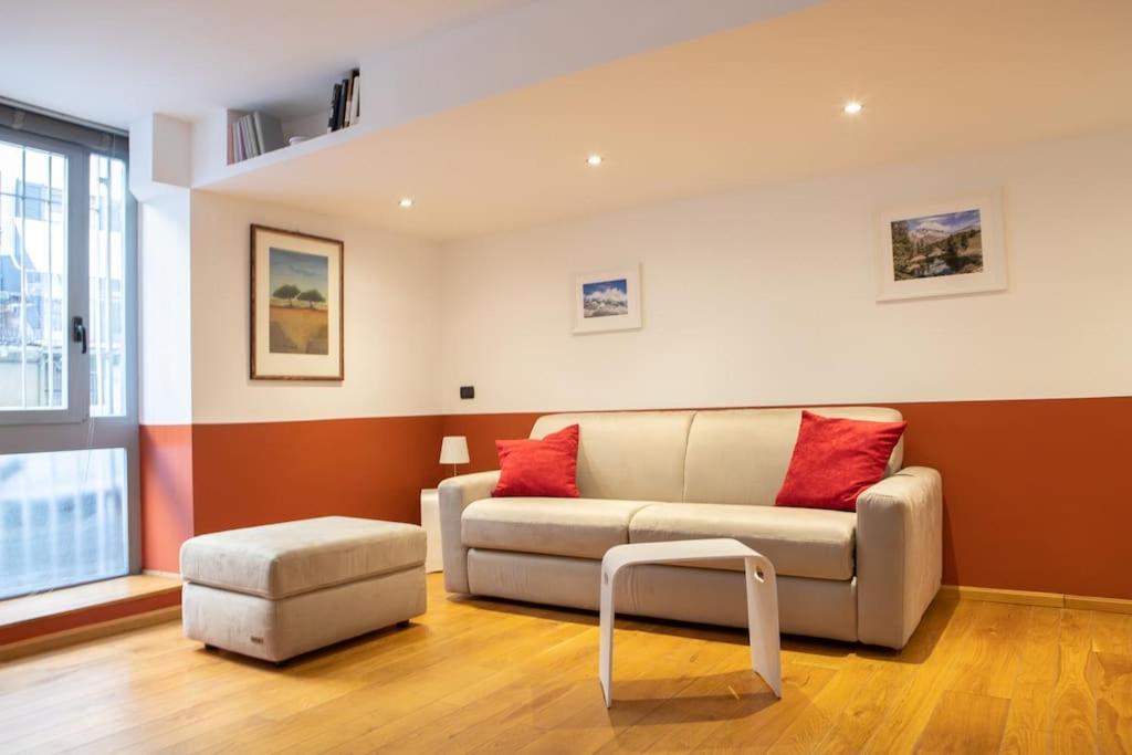 Comfortable Flat In Porta Romana ミラノ エクステリア 写真