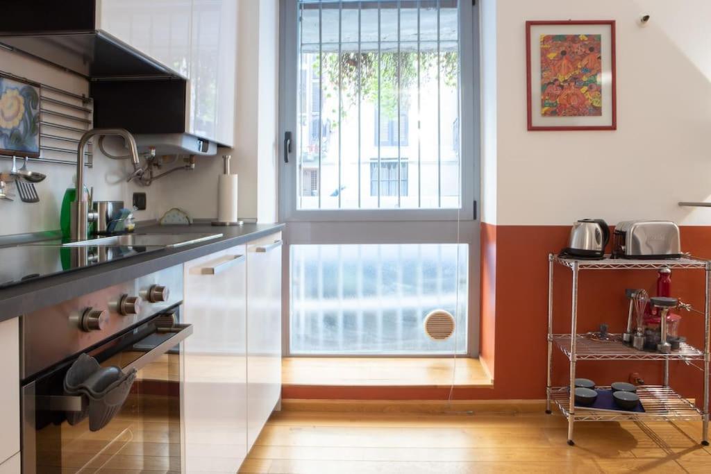 Comfortable Flat In Porta Romana ミラノ エクステリア 写真